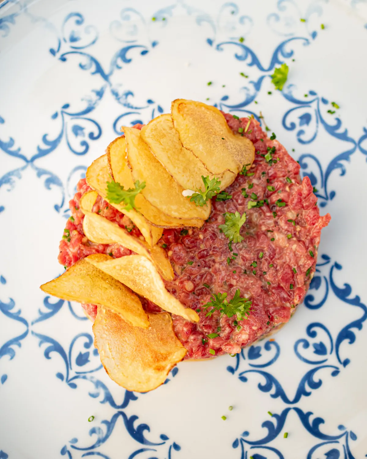 Aged beef steak tartare
